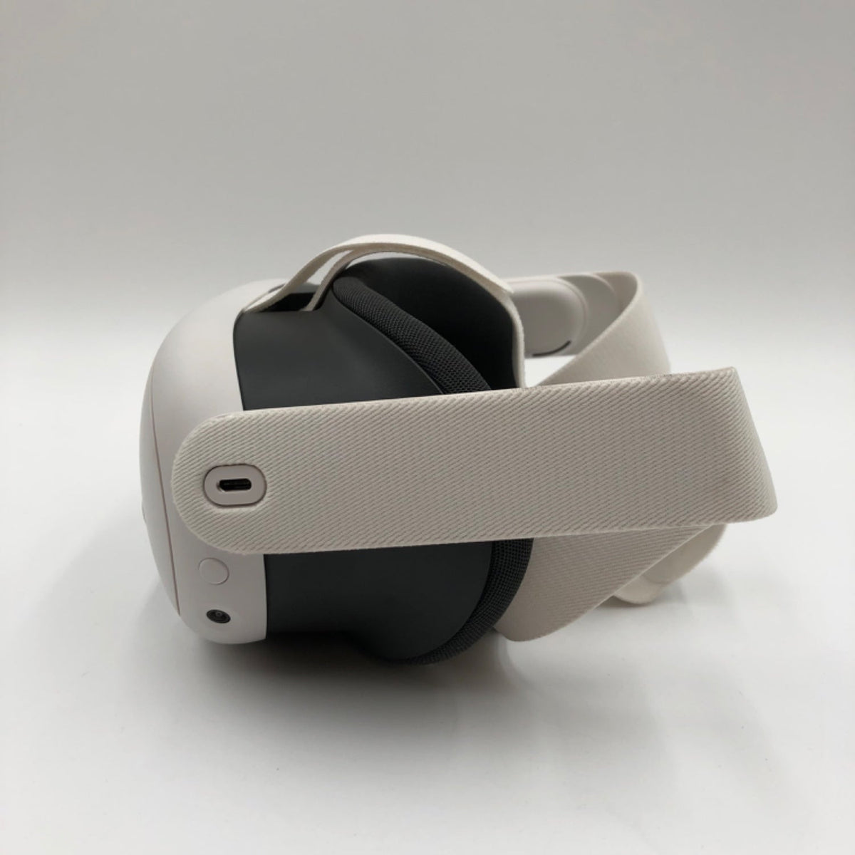 Meta Quest 3 512GB Standalone All-in-One VR Headset S3A
