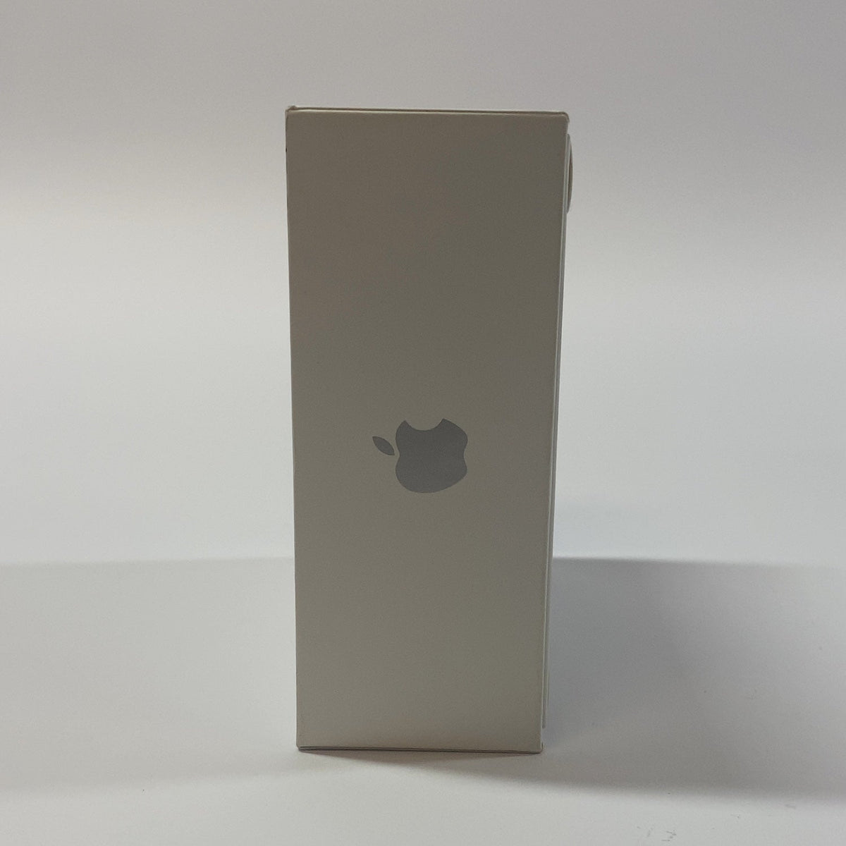 New Apple AirPods 5th Gen with Charging Case A3439 A3440 A3529 MKFT4LL/A